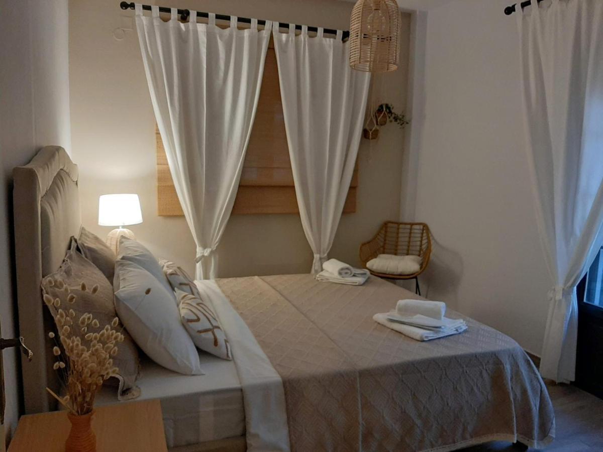 Ferienwohnung Σιντηίς- Sinties Moúdhros Exterior foto